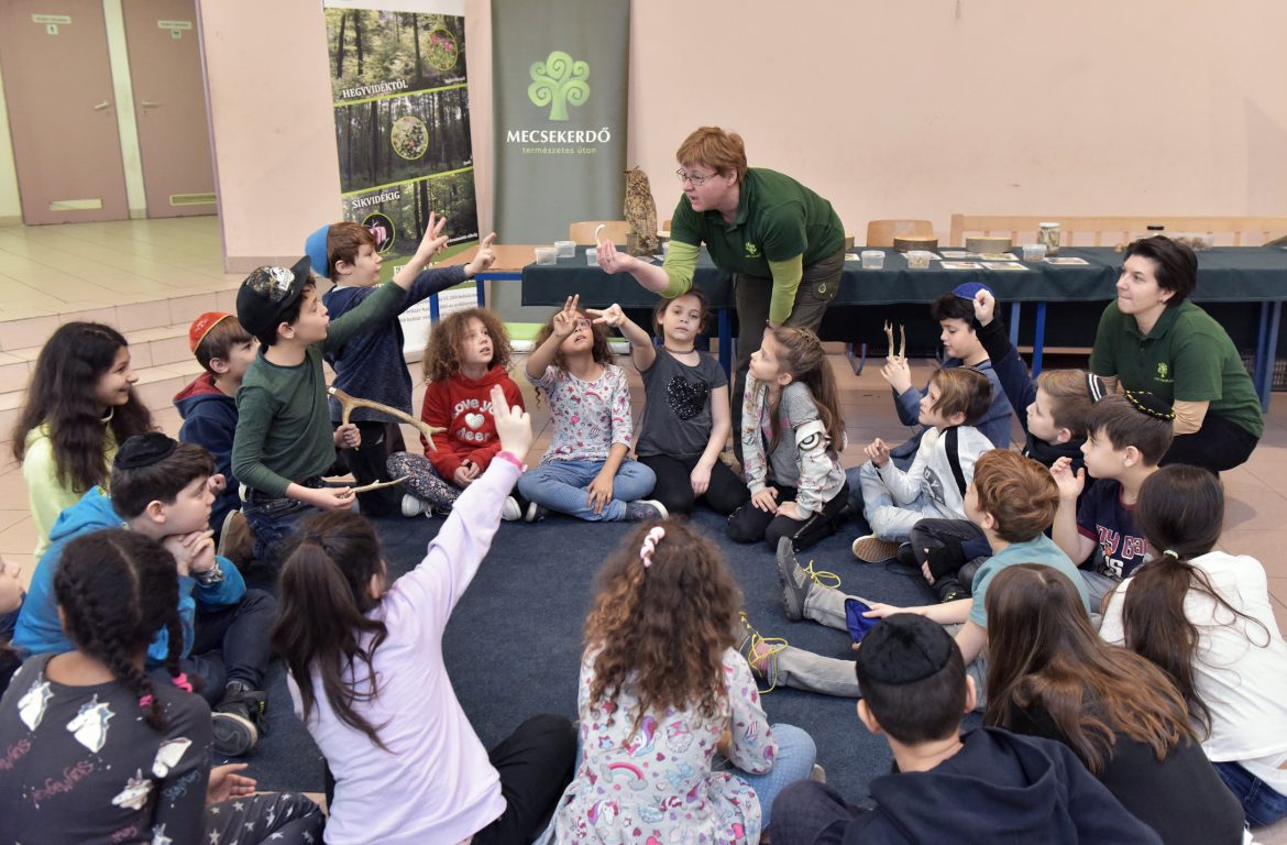 Erdei iskolai foglalkozások a Fák Újéve budapesti rendezvényén