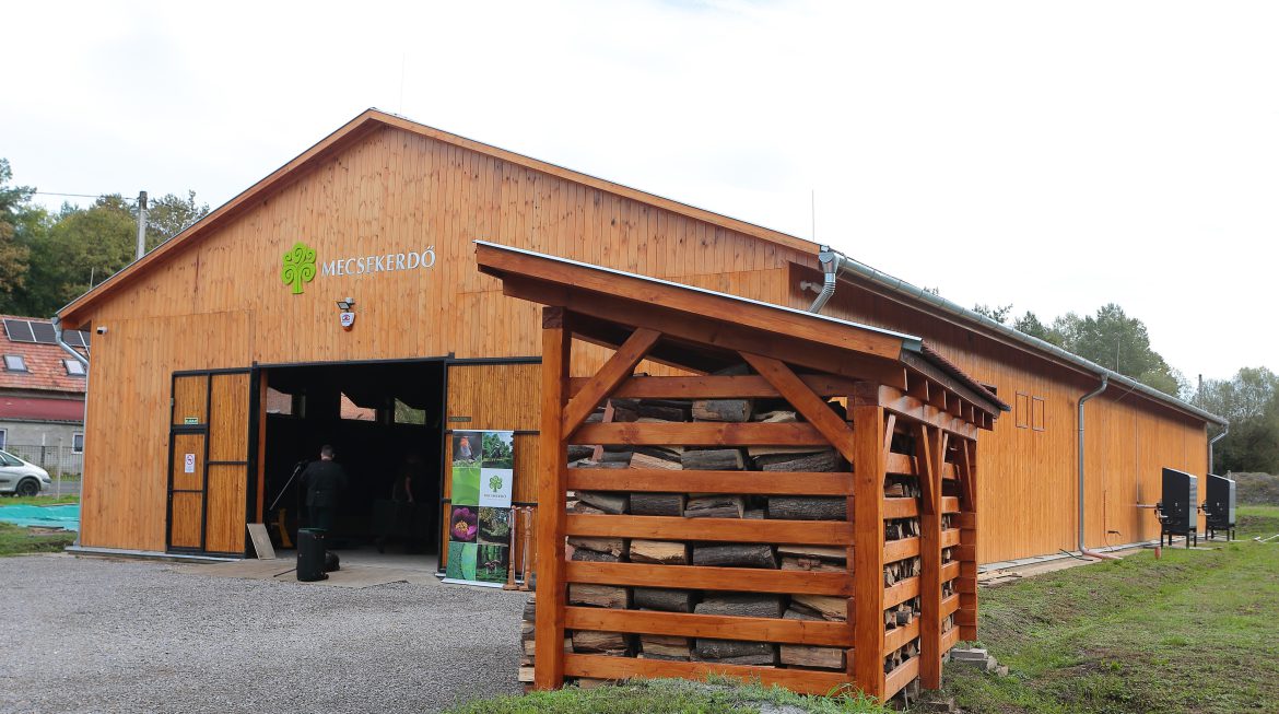 Új, innovatív erdészeti beruházást adtak át a Mecsekerdőnél